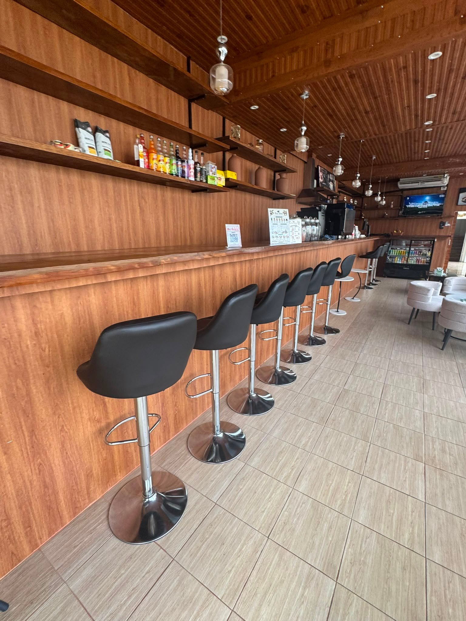 Best Brew Cafe bar